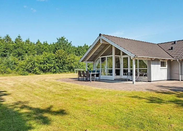 6 Person In Toftlund-by Traum *